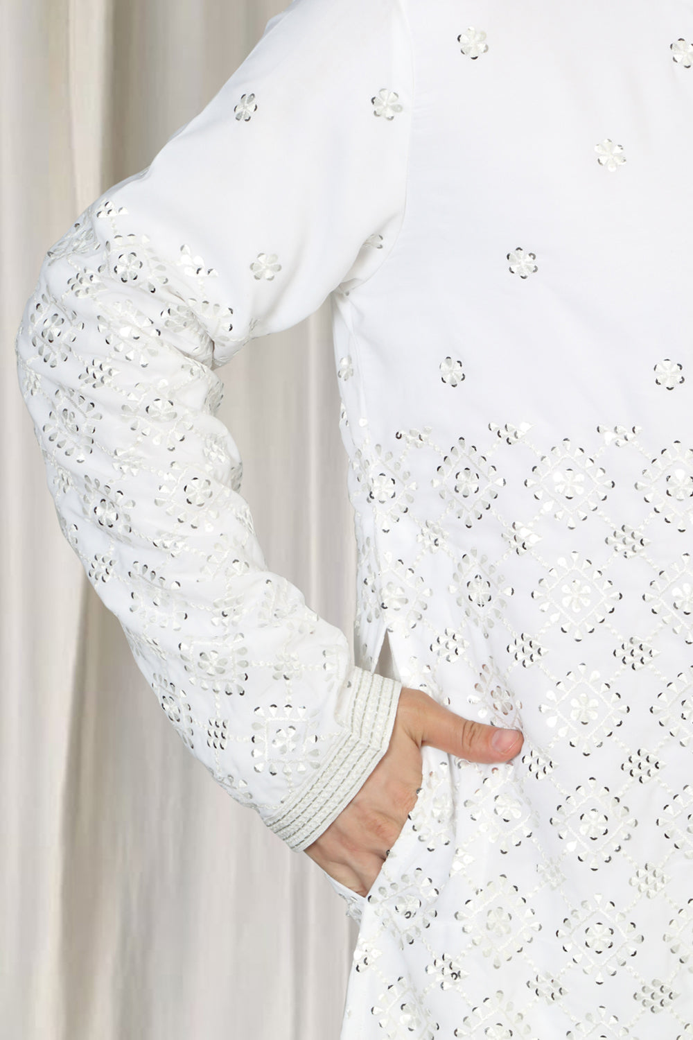 Harsh Mirror Embroidered Kurta With Back Elastic Pants