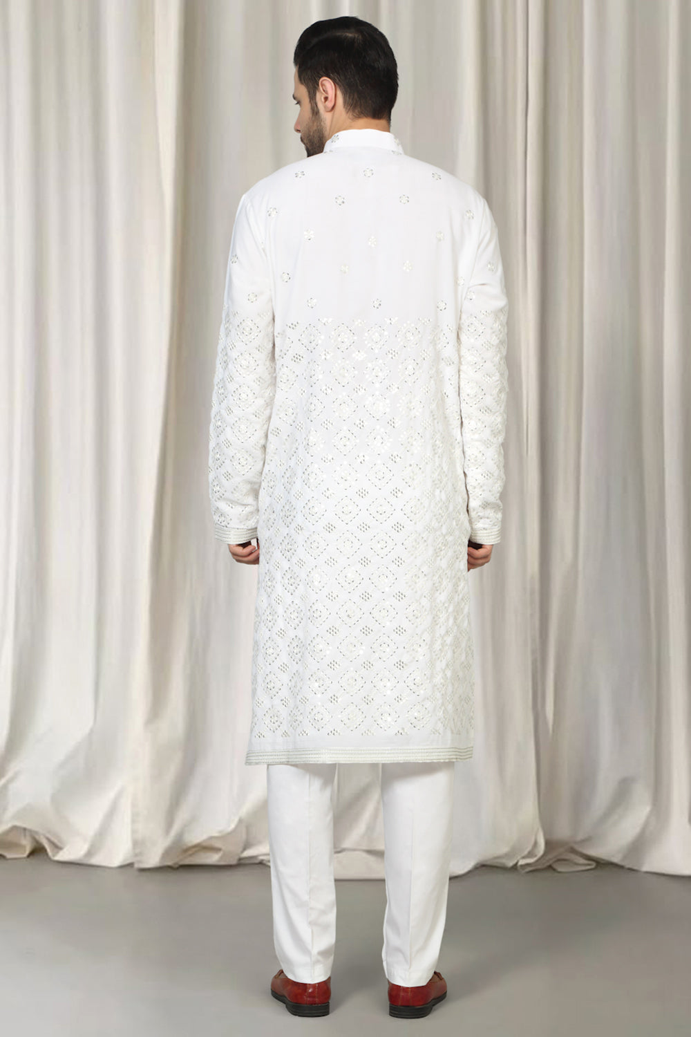 Harsh Mirror Embroidered Kurta With Back Elastic Pants