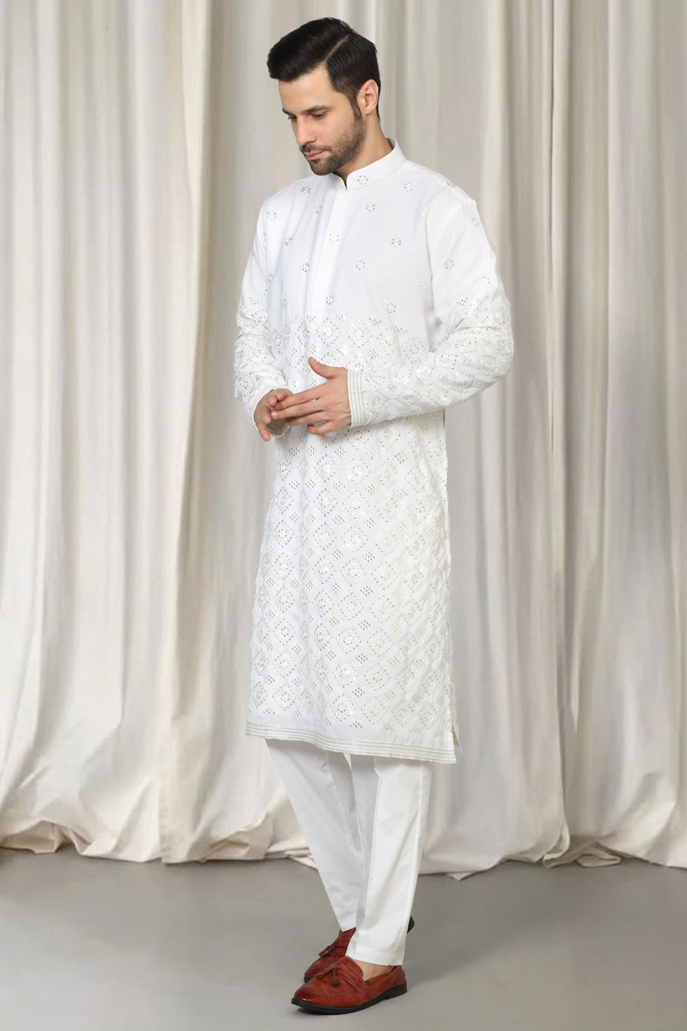 Harsh Mirror Embroidered Kurta With Back Elastic Pants