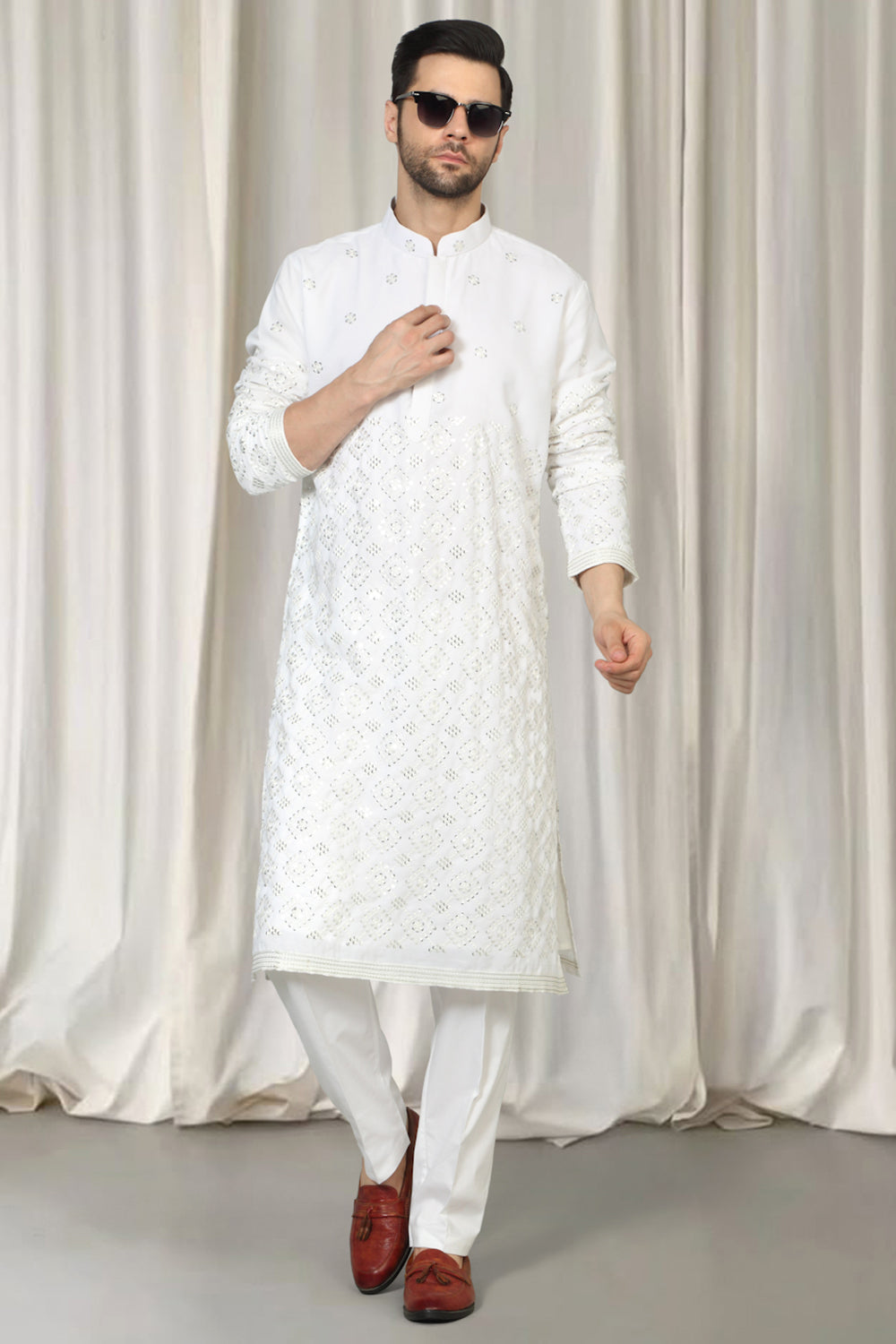Harsh Mirror Embroidered Kurta With Back Elastic Pants
