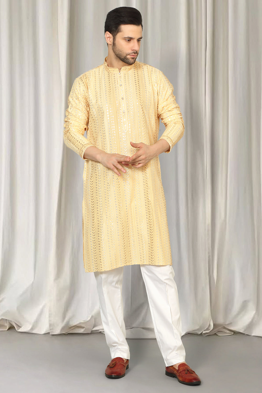 Harshollas Embroidered Kurta With Back Elastic Pants