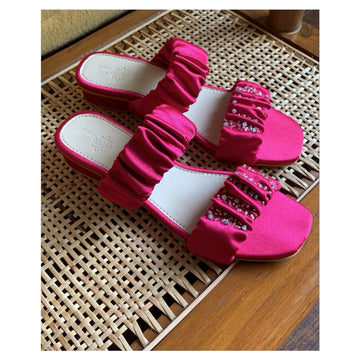 Inara Ruffle Flats - Fuschia Pink