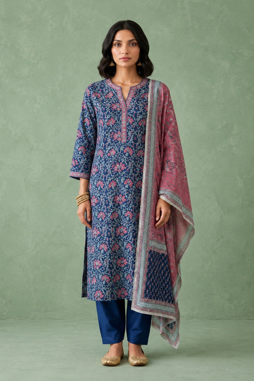 Indigo allover printed kurta set paired with contrasting dupatta