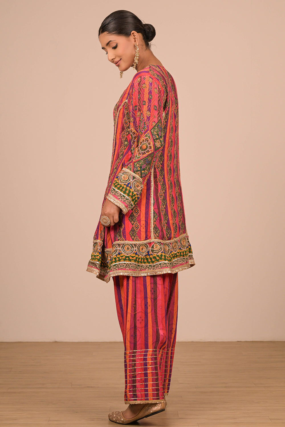 Magenta Crepe Suit Set with Farsi Salwar with Canvas Tote Bag
