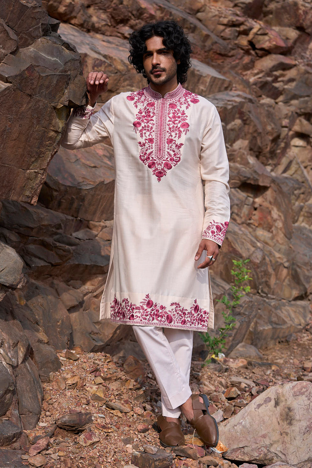 Ivory Daffodil Creeper Kurta Set