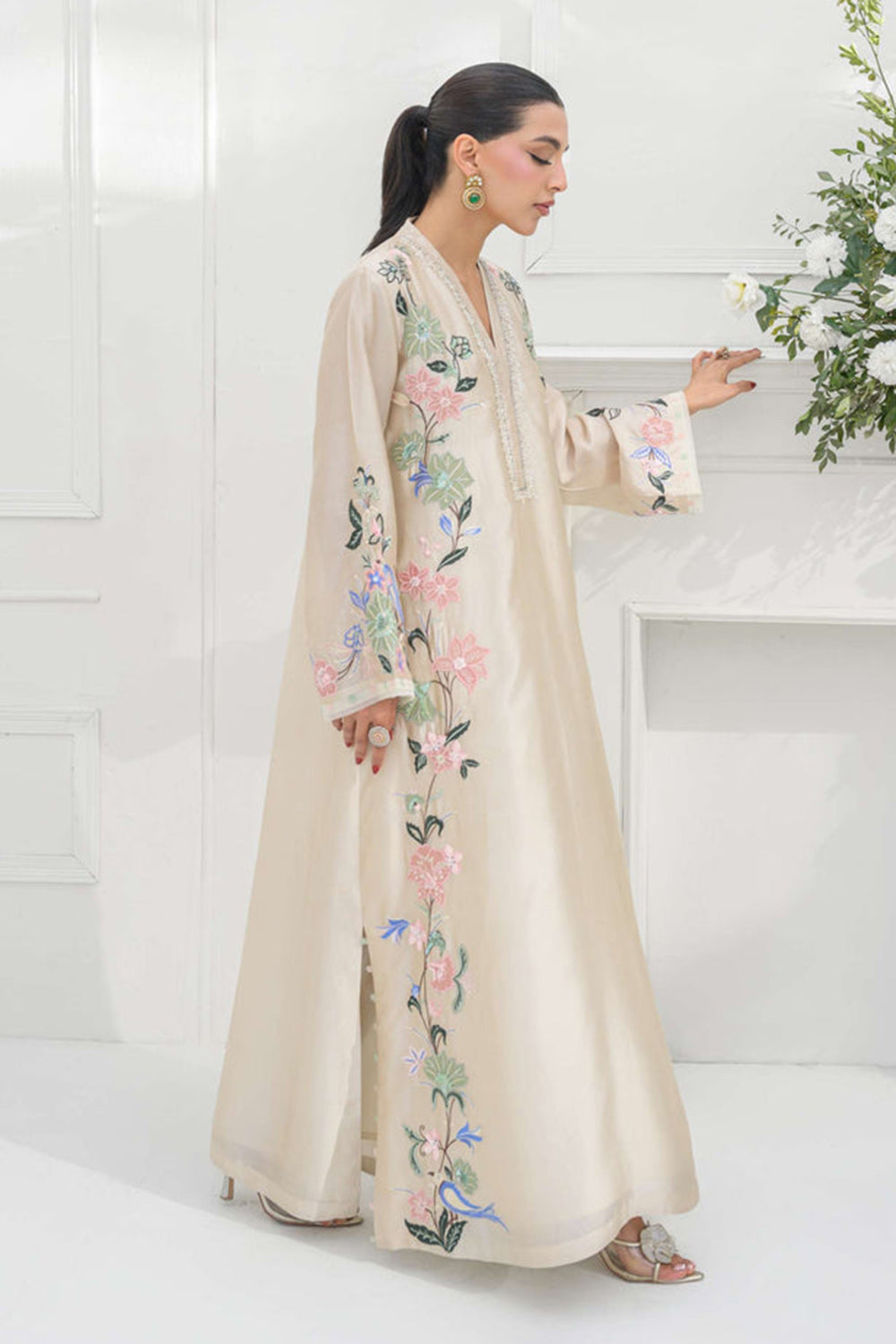 Ivory Silk Embroidered Suit Sets