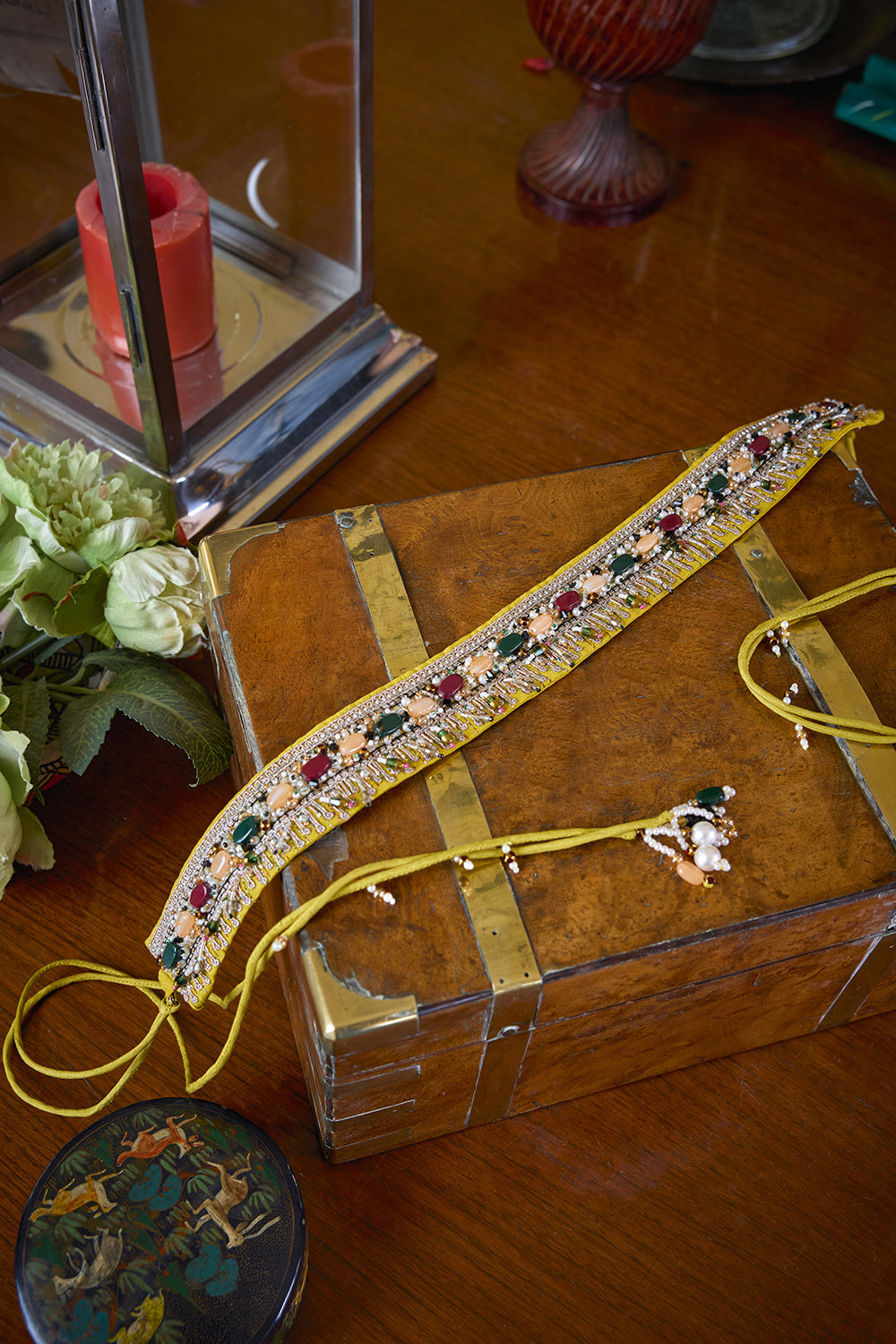 Jewel encrusted and embroidered free size belt