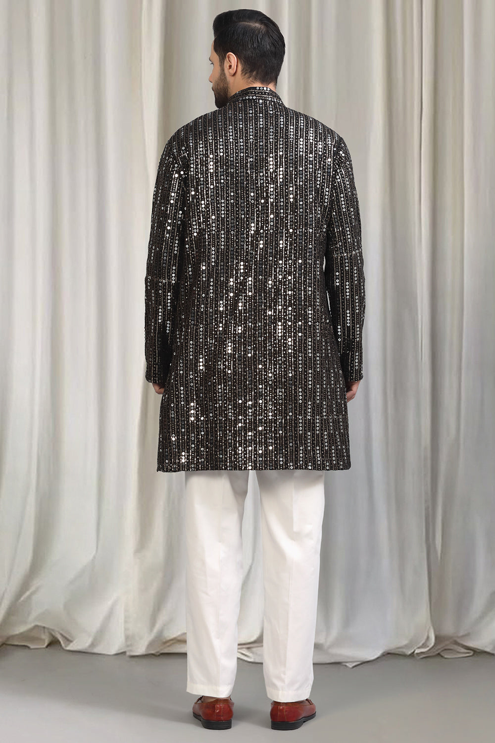 Jhilmil Embroidered Kurta With Back Elastic Pants