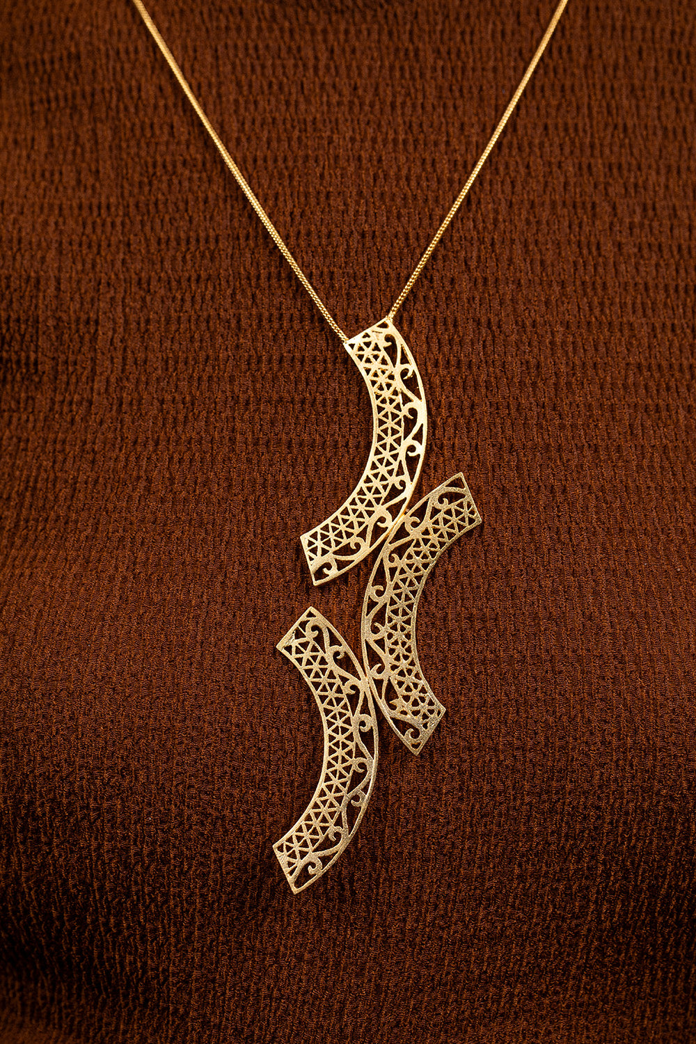 Kalchakra Lattice Vertical Chain