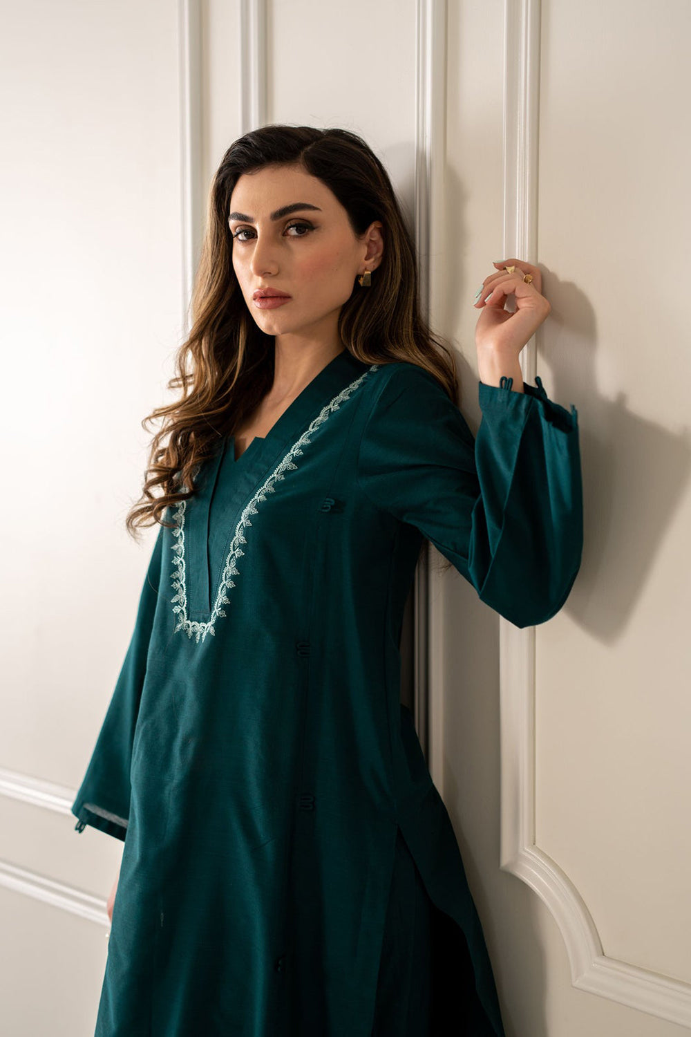 Khushboo & Pankaj Emerald Dusk Embroidered Kurta Trouser Set