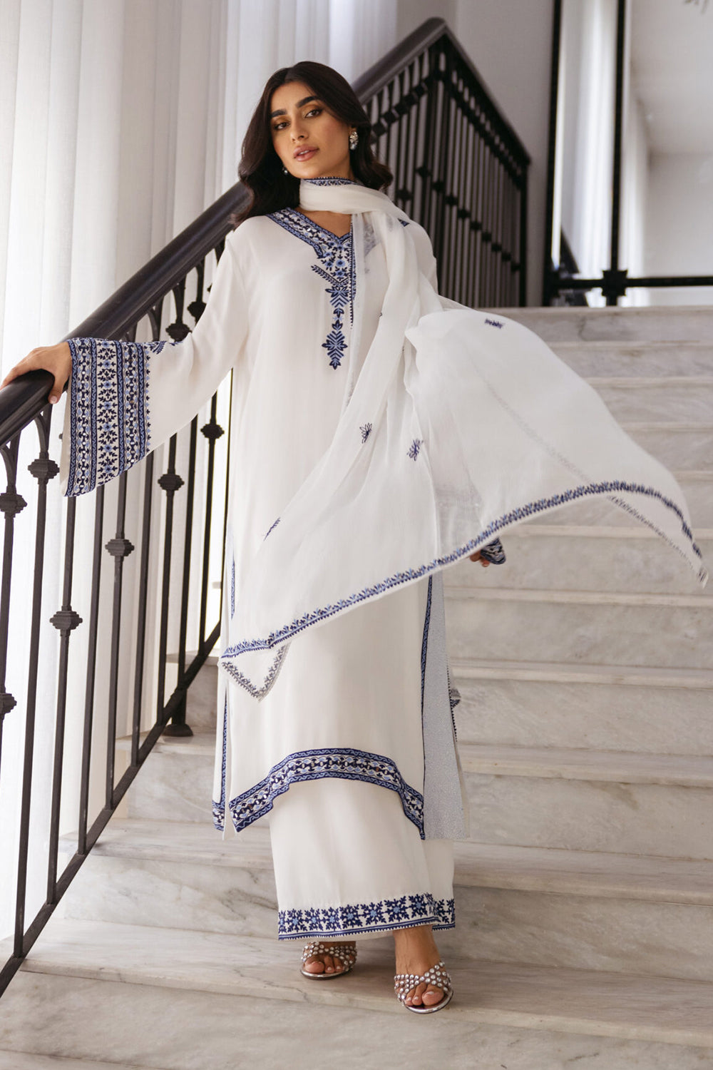 Khushboo & Pankaj White Women Embroidered Kurta Pant Dupatta Set