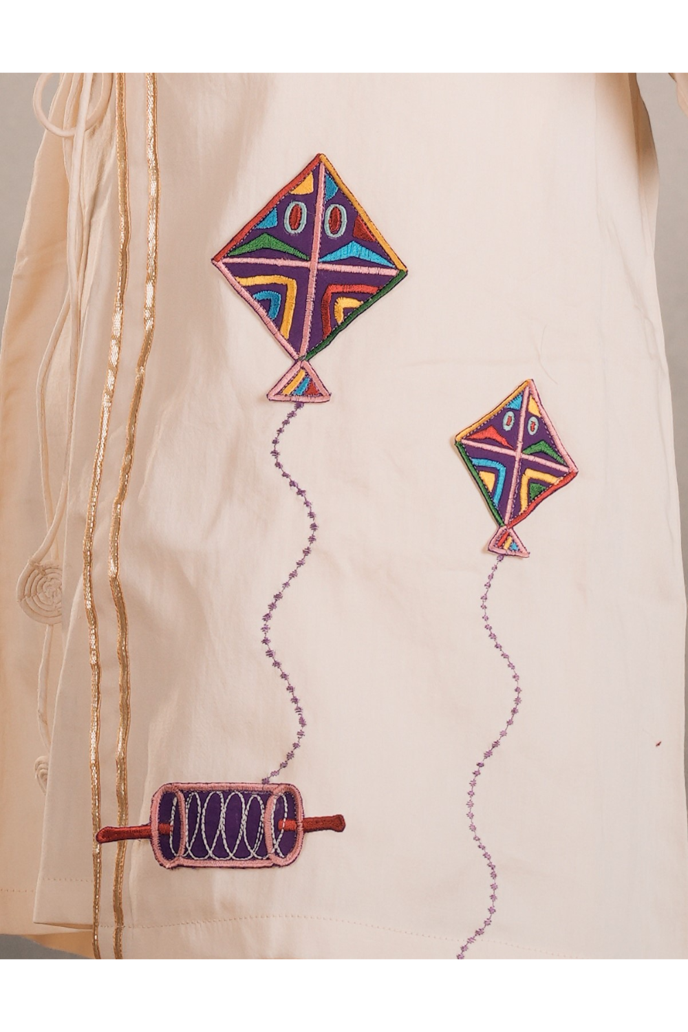 WHITE KITE DHOTI SET