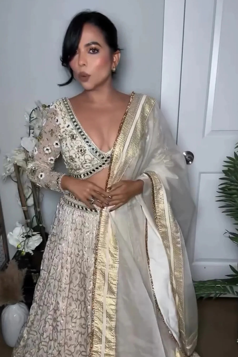 Kripa Patel Joshi in Ivory Banarasi Chanderi Lehenga Set(ba)