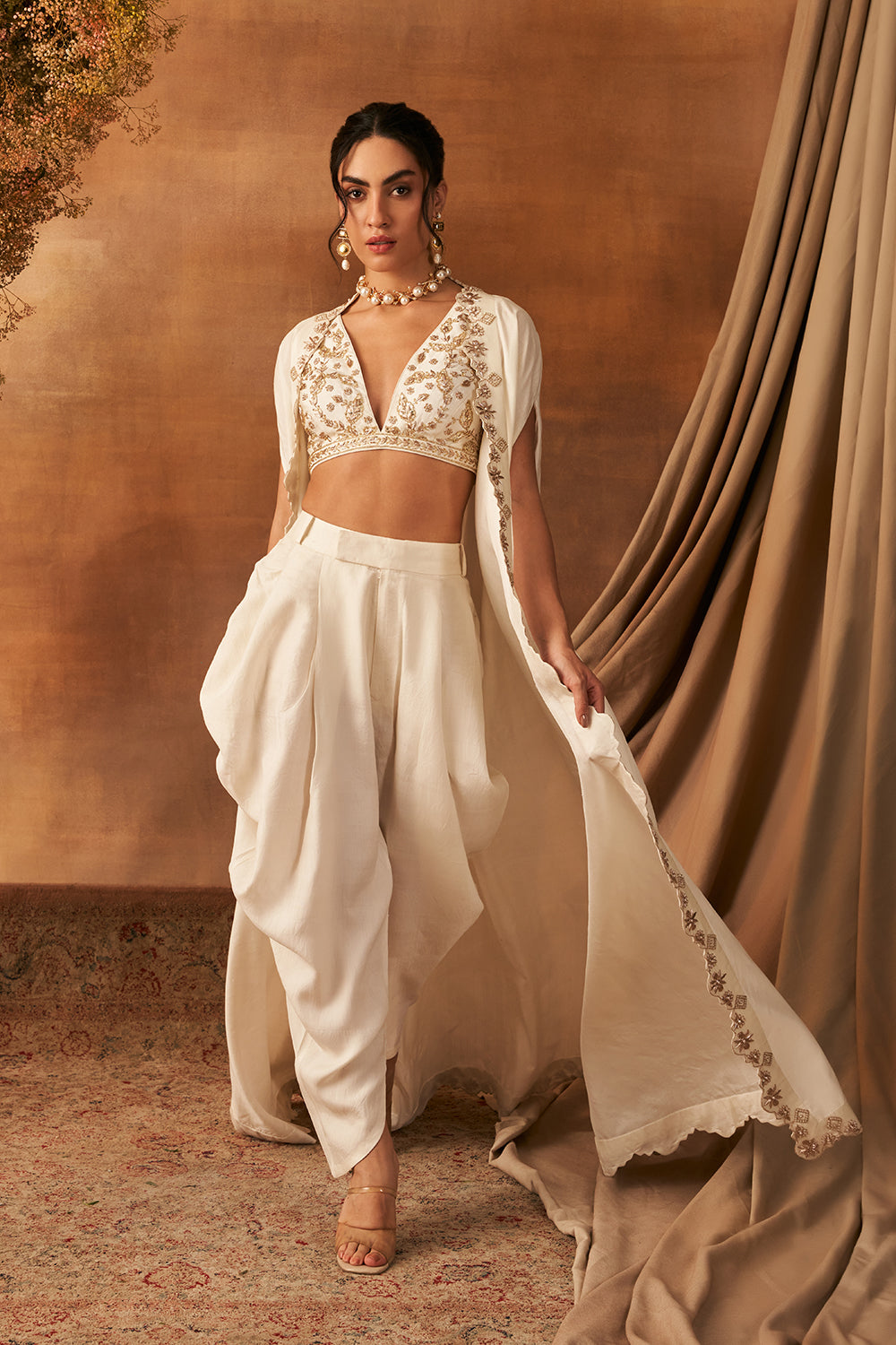 Kundo Whisper Dhoti Cape set