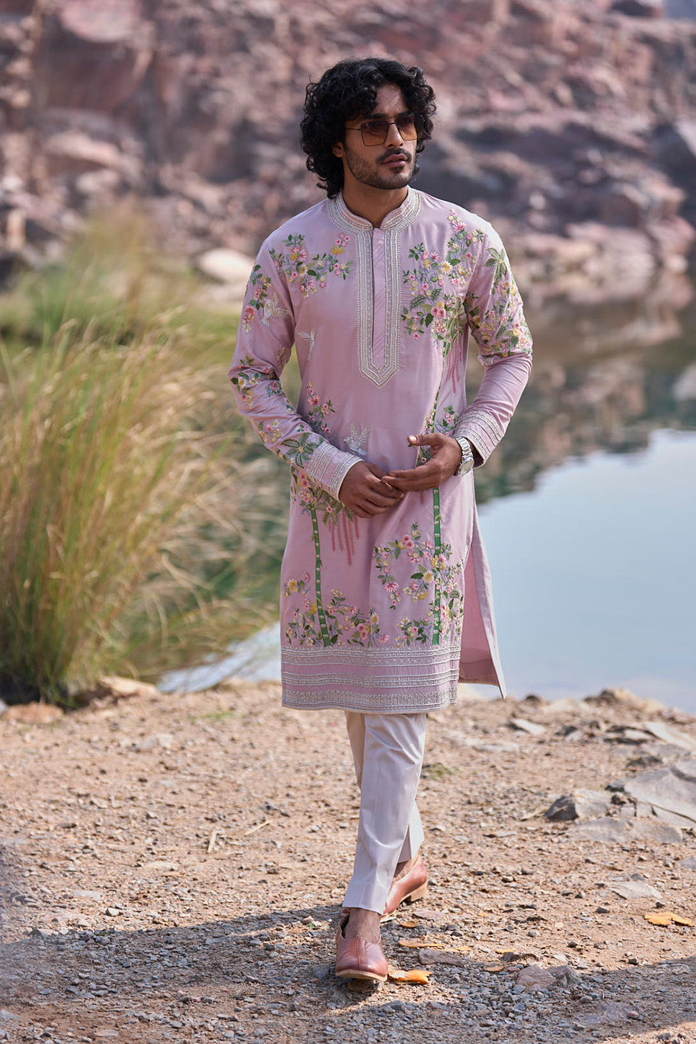 Lilac Royal Palm Tree Creeper Bird Multithread Kurta Set