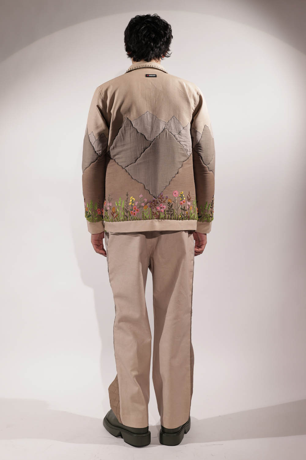 Linen jacket with mountain patchwork and floral embroidery