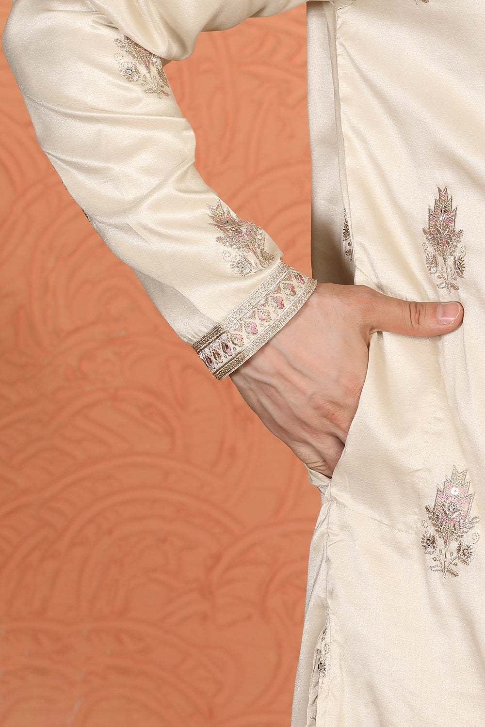 Maharaj Embroidered Kurta with Back Elastic Pants