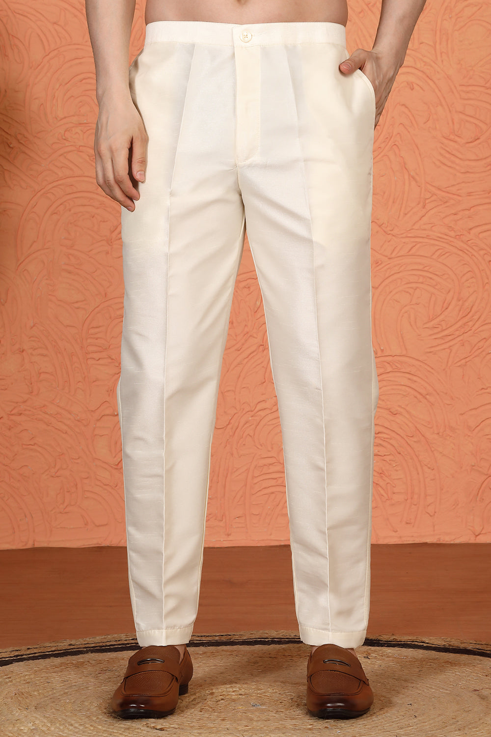 Maharaj Embroidered Kurta with Back Elastic Pants