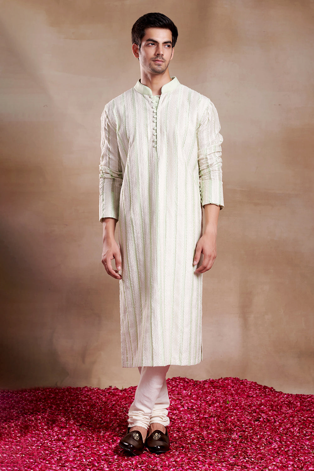 Manni Kurta