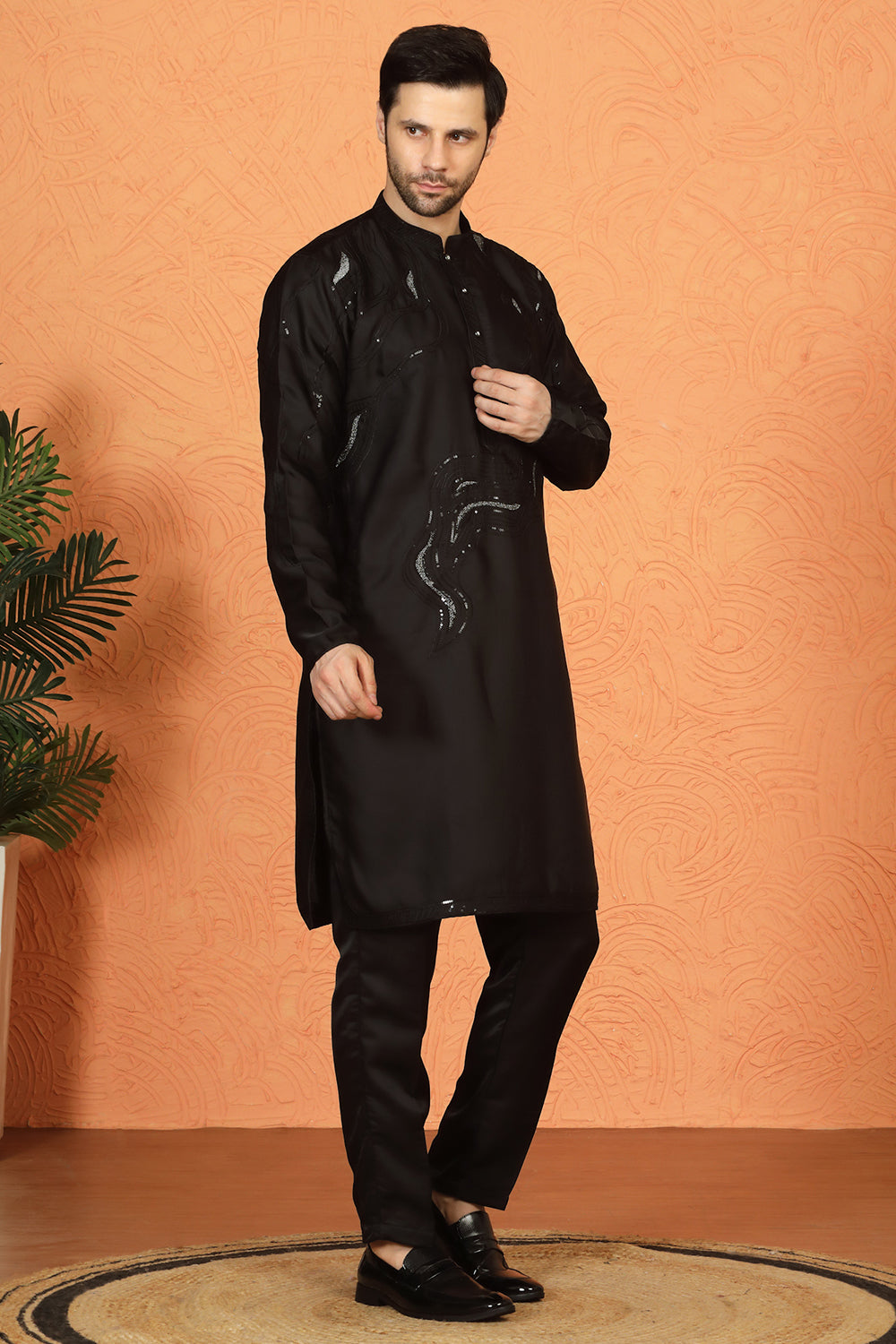Mehfil-E-Khaas Embroidered Kurta Set with Back Elastic Pants
