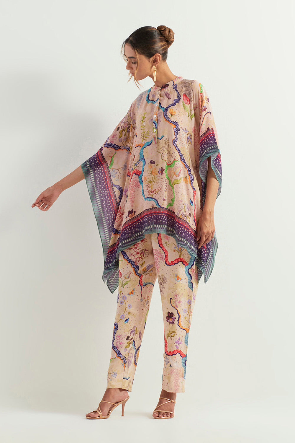Multi Colour Poncho With Pants
