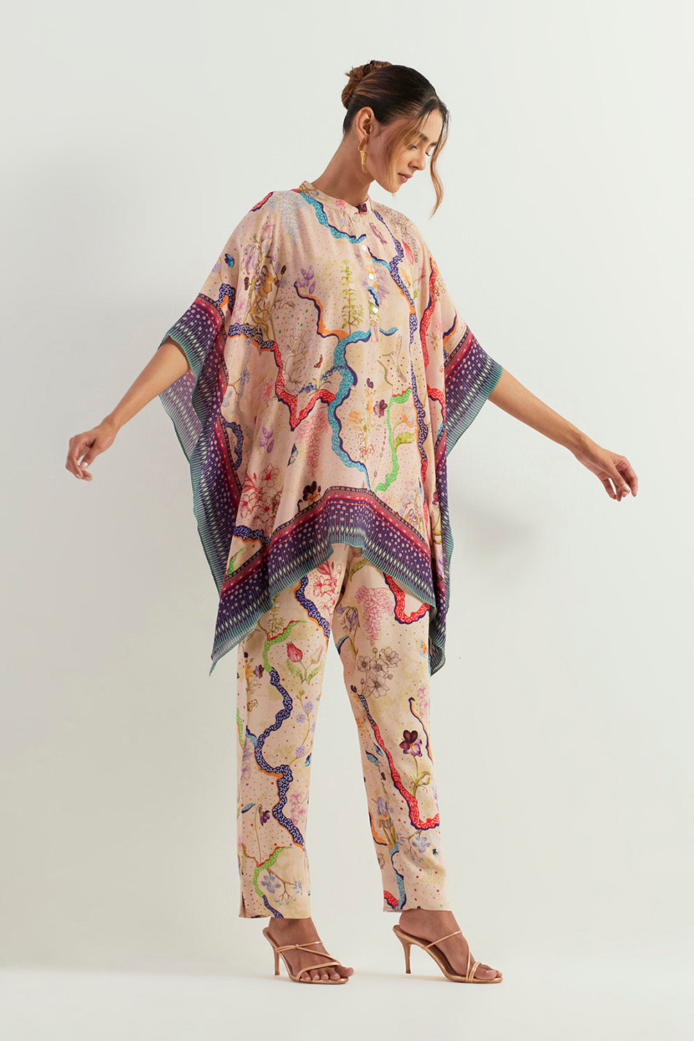 Multi Colour Poncho With Pants
