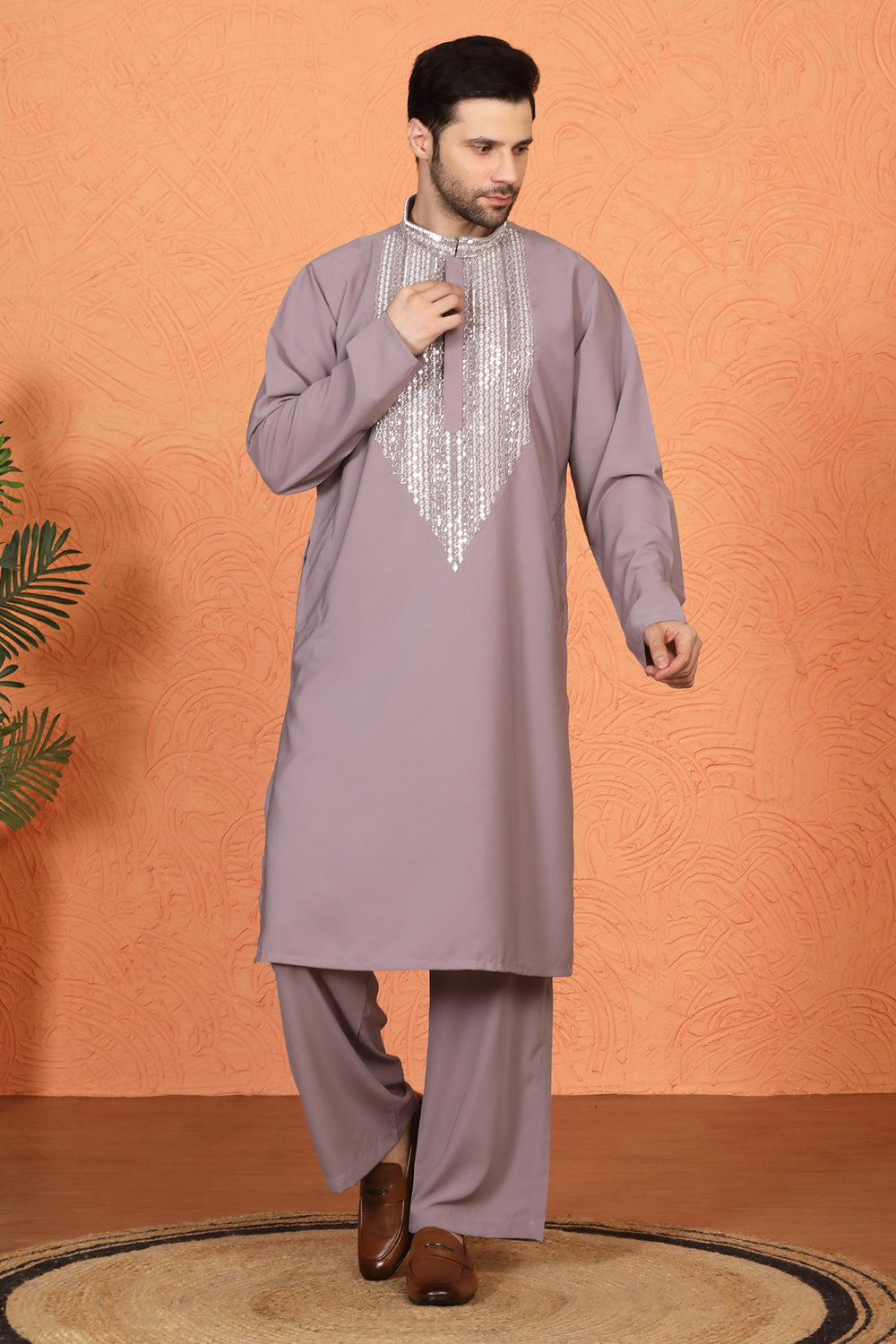 Nawaaz Embroidered Kurta with Loose Fit Parallel Matching Pants