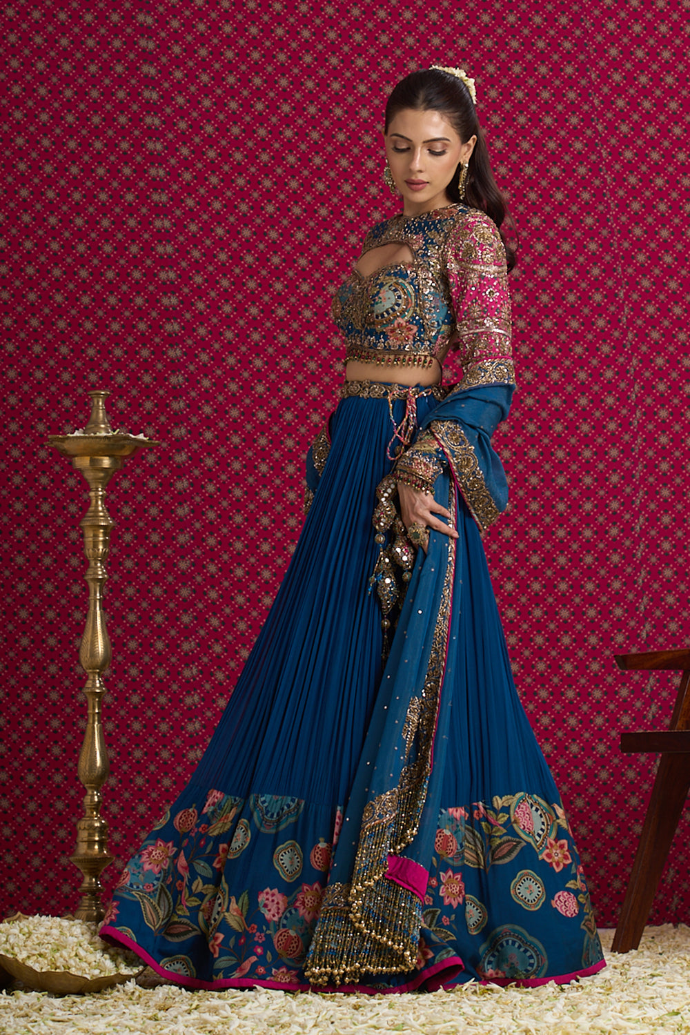 Neelambari Lehenga