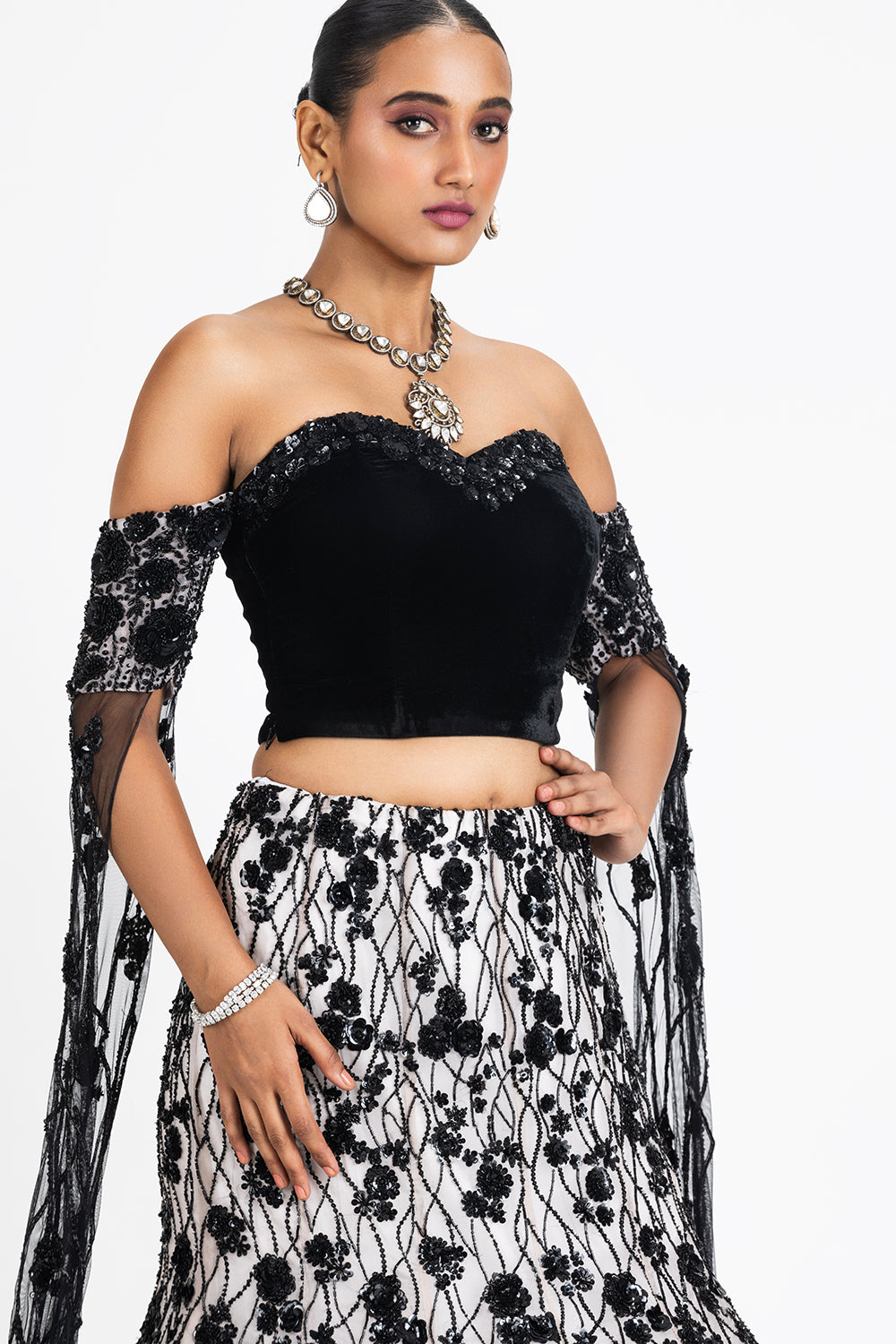 Off White Net Fishtailed Skirt Set