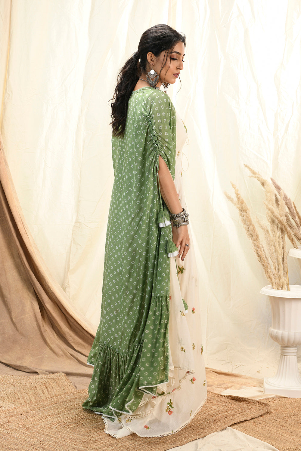Off-White & Olive Green Kurta With Cape