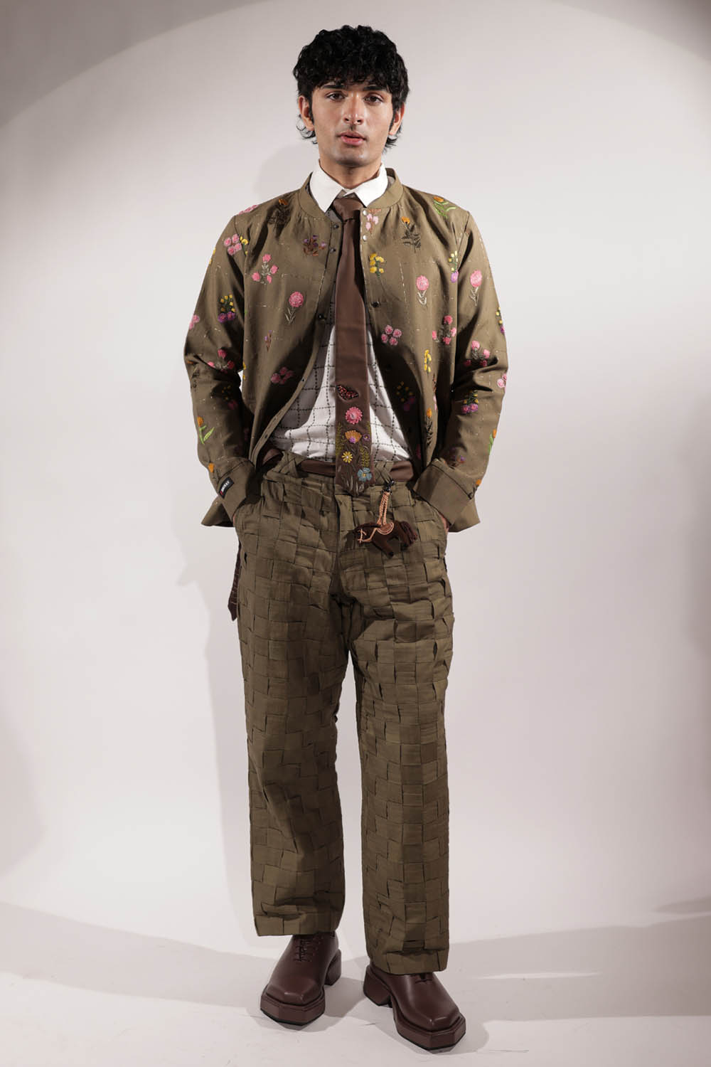 Olive linen jacket with floral embroidery