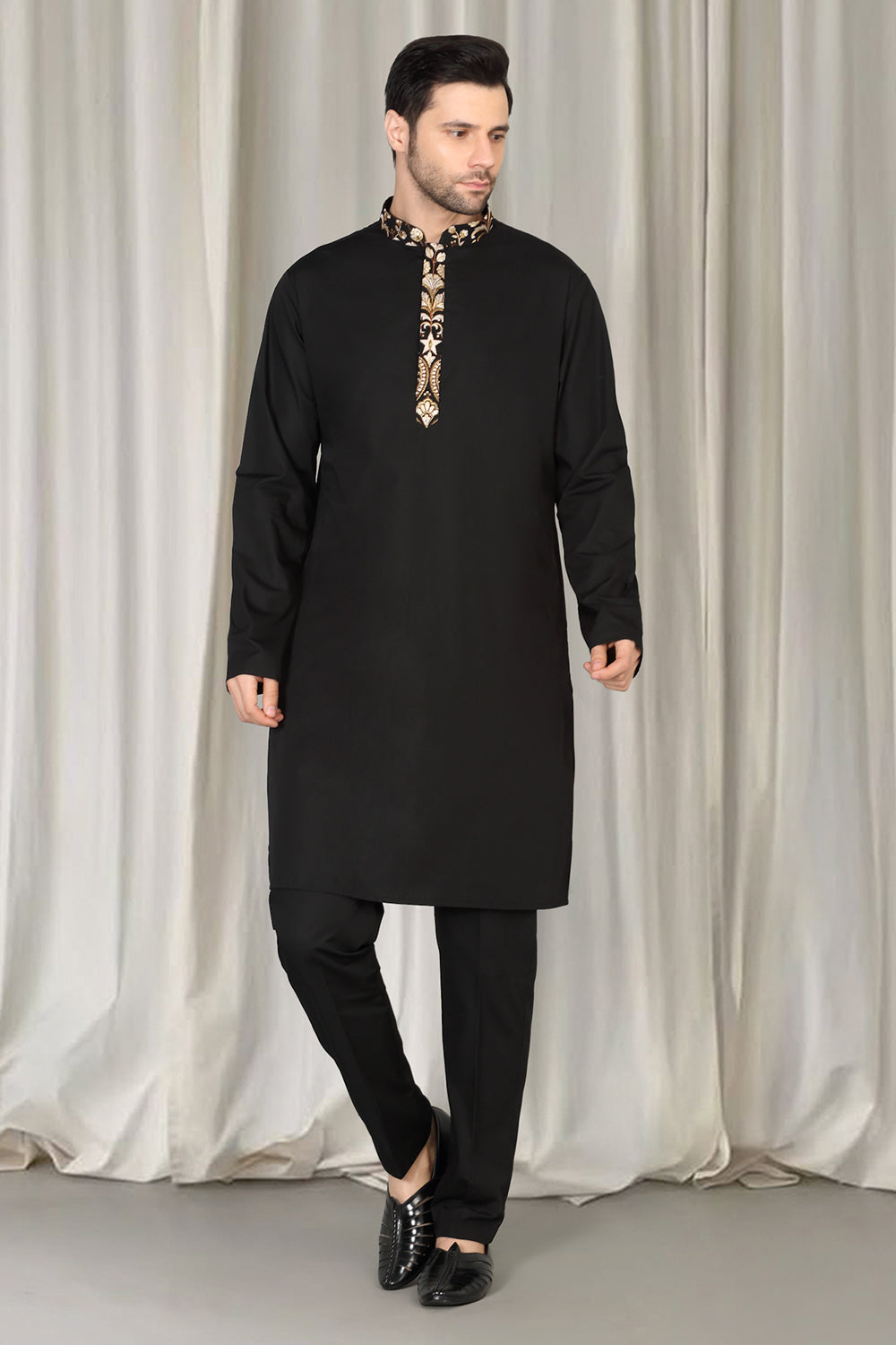 Phool Bahaar Embroidered Bandi With Kurta And Back Elastic Pants