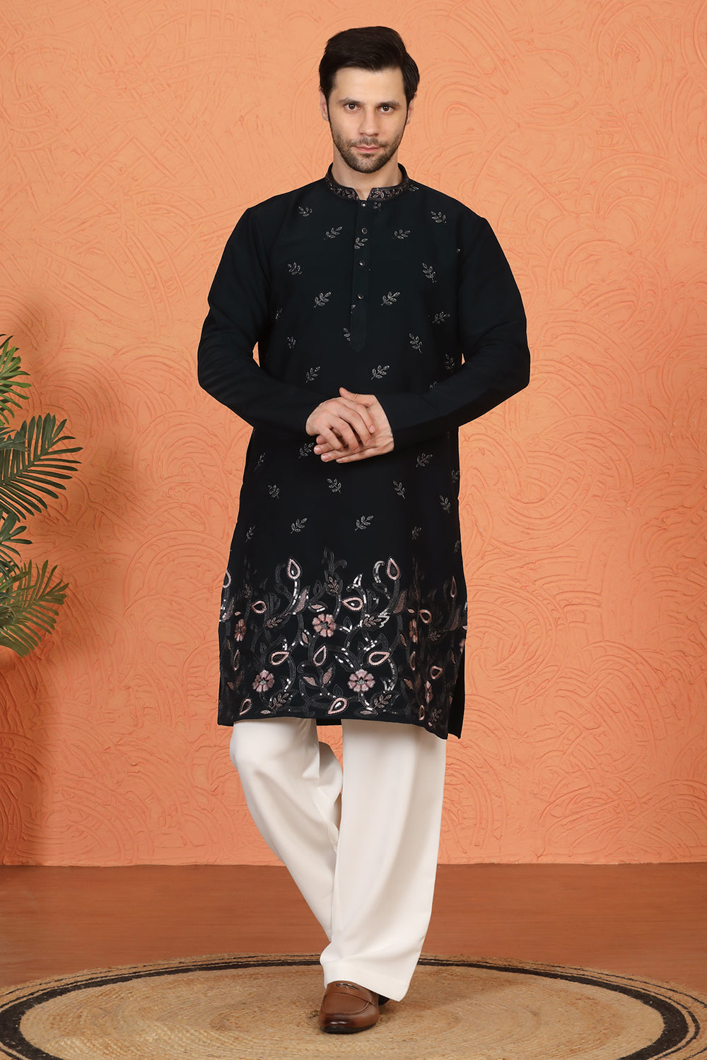 Phool Buta Patti Embroidered Kurta with Loose Fit Parallel Matching Pants