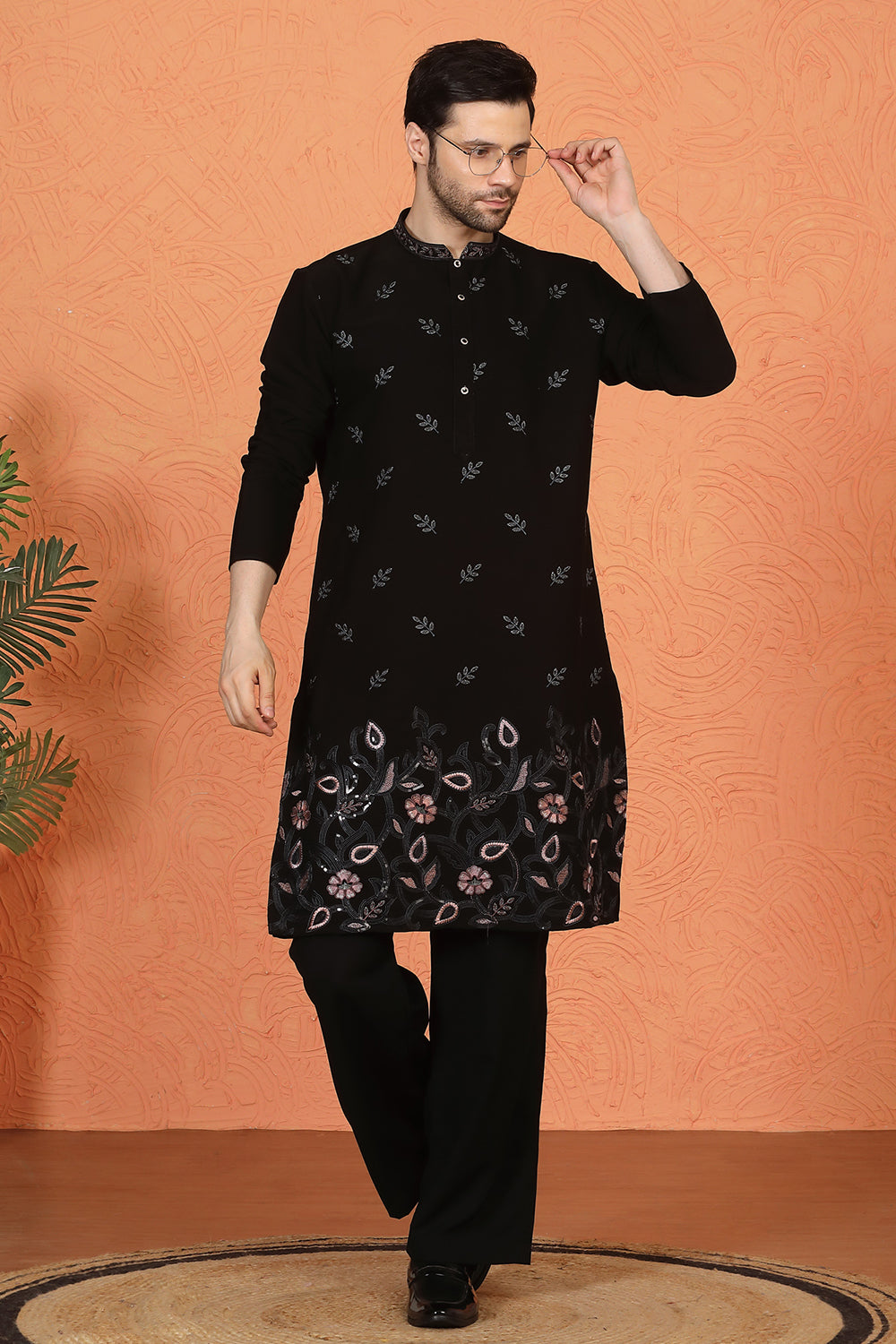 Phool Buta Patti Embroidered Kurta with Loose Fit Parallel Matching Pants