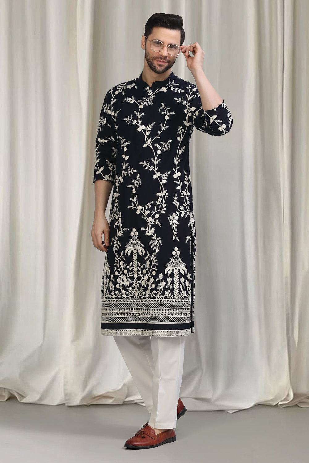 Phool Patti Embroidered Kurta With Back Elastic Pants And Dupatta