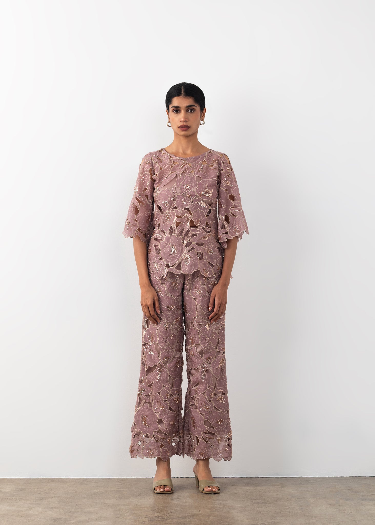 Cutwork Coord