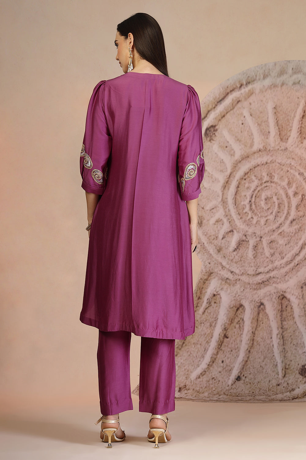 Purple Muslin Kurta & Pant Set with Balloon Sleeves and Detailing