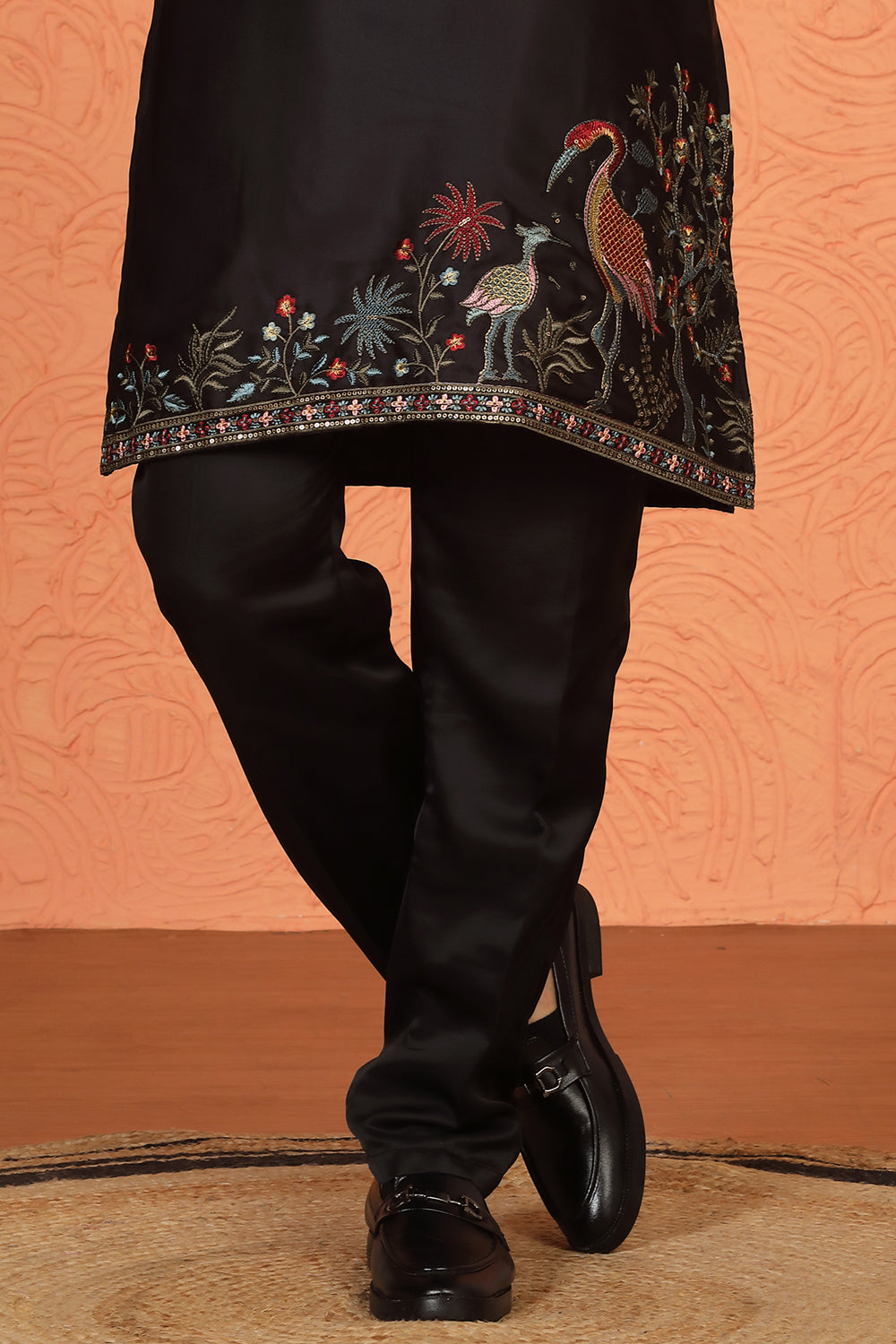 Pushp-Van Embroidered Kurta with Back Elastic Pants