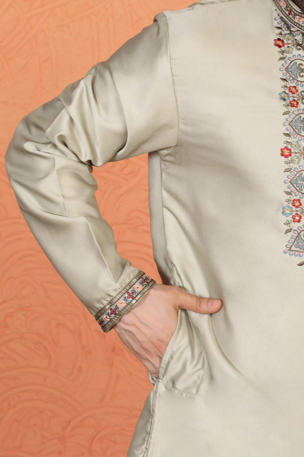 Pushp-Van Embroidered Kurta with Back Elastic Pants
