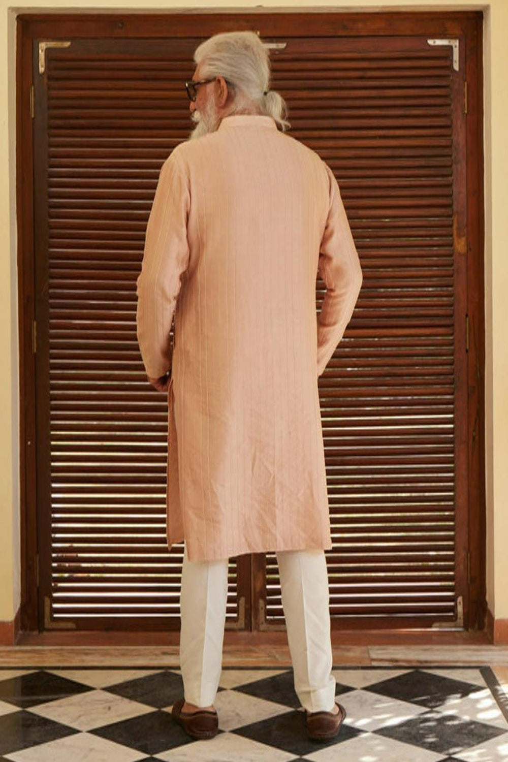 Reetu Kurta