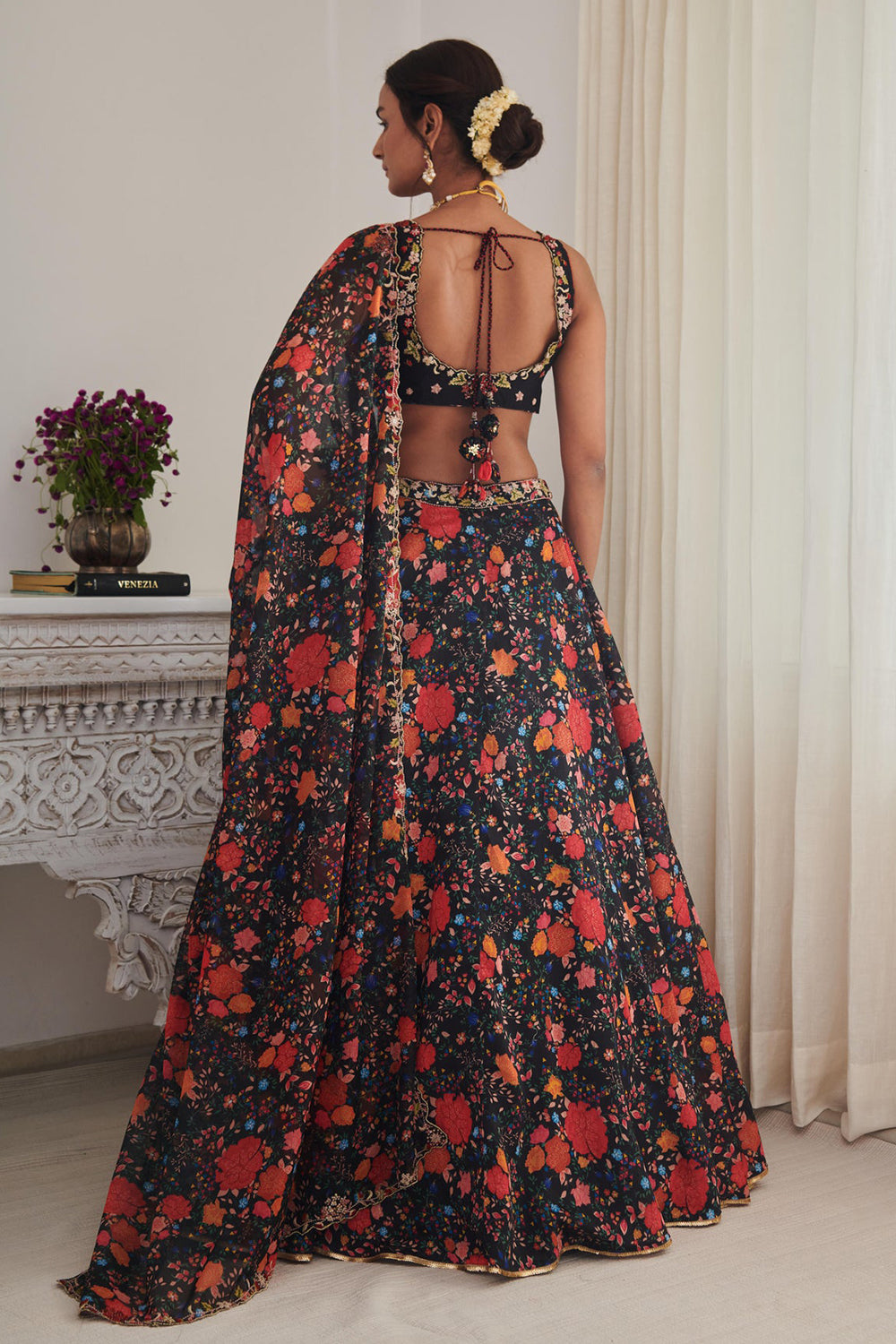 Shaam Sundr Lehnga Set