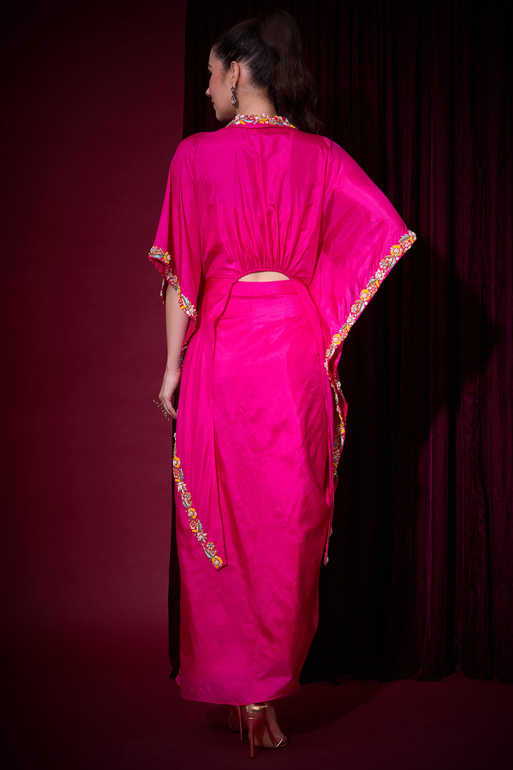 Sumukhi Ranicape Set