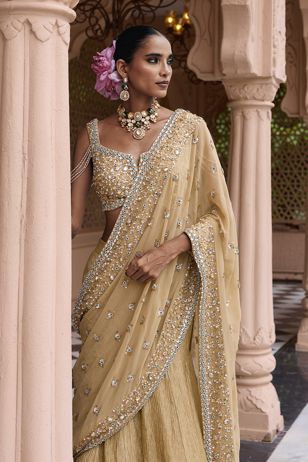 Suvarna Meher Saree
