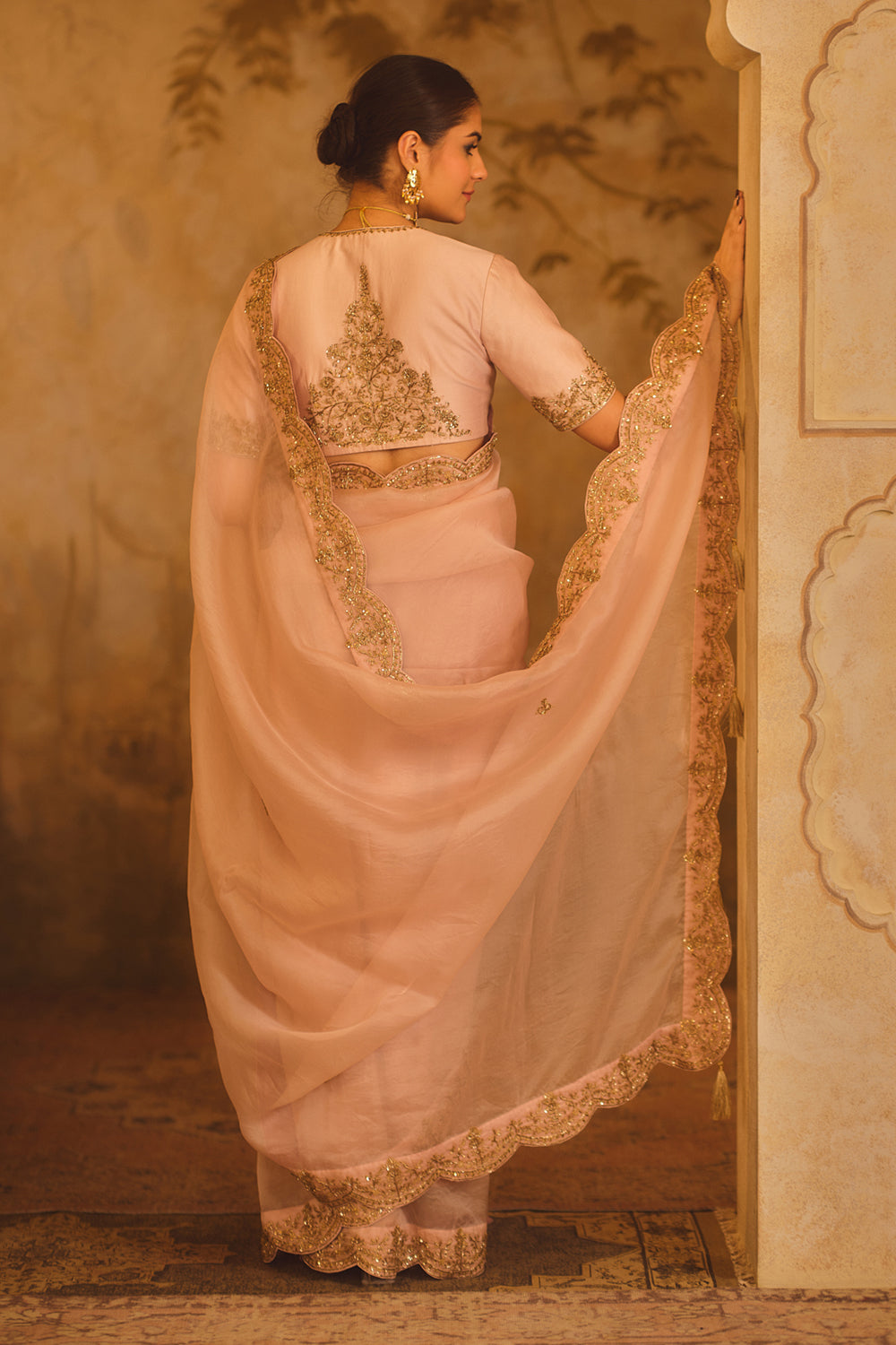 Tajra Pink Organza Saree With V-Neck Blouse