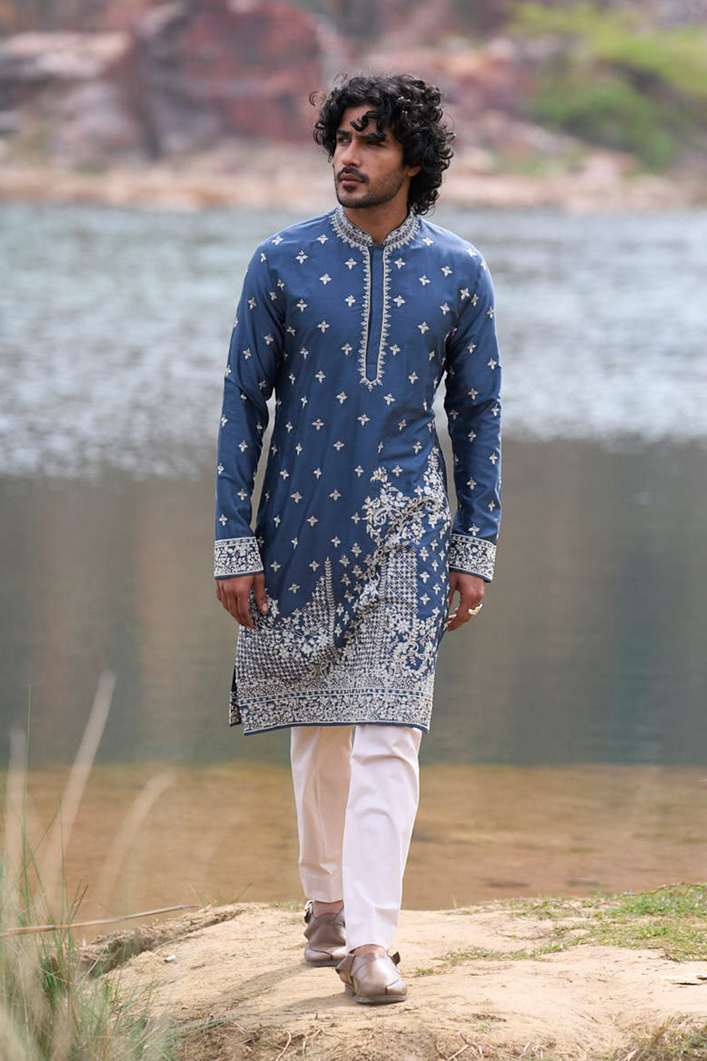 Teal Blue Rose Creeper Thread Embroidery Buttie Kurta Set