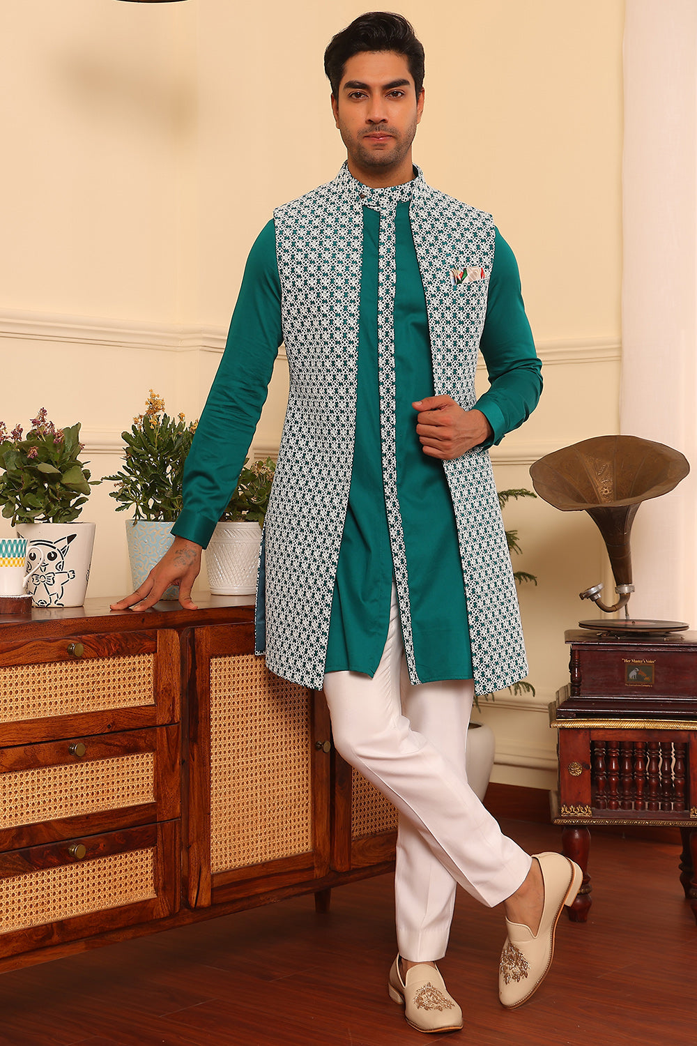 Tuquoise Green kurta pants with embroidered shrug set