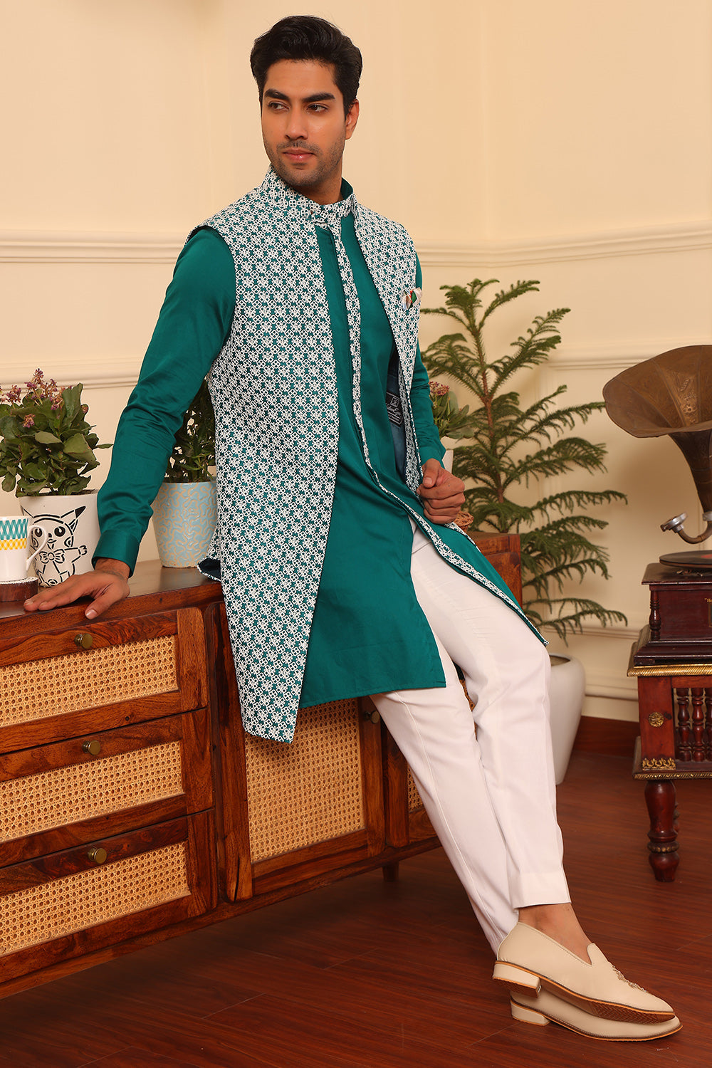 Tuquoise Green kurta pants with embroidered shrug set