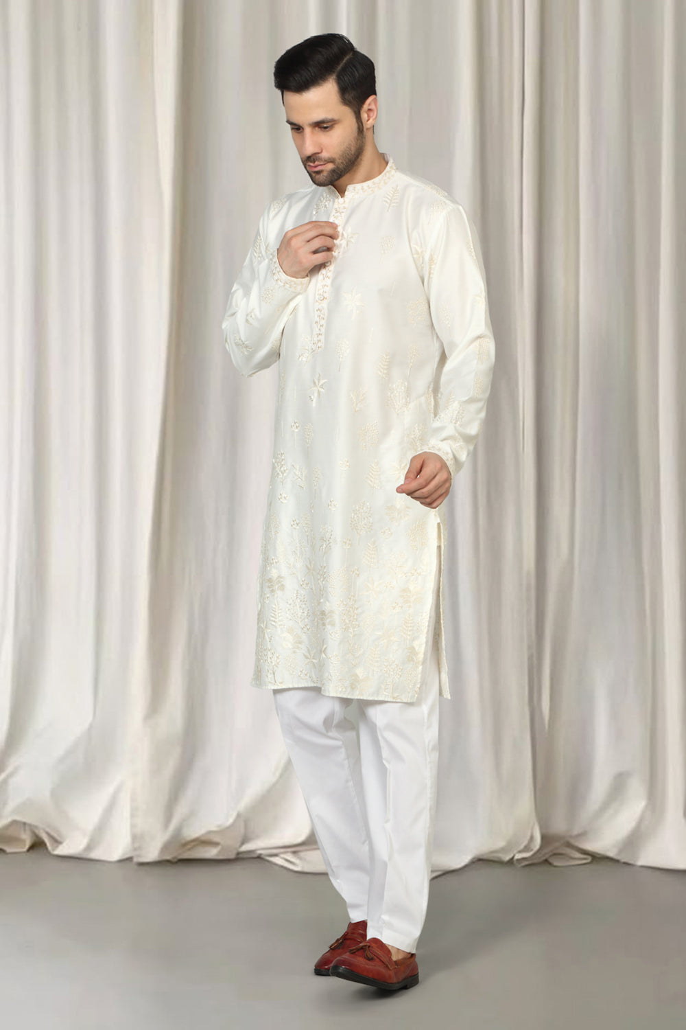 Upwan Embroidered Kurta Back Elastic Pants