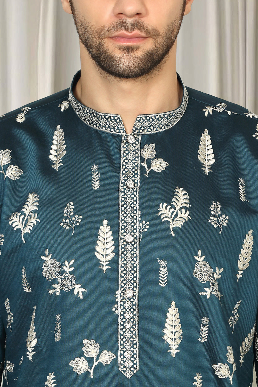 Upwan Embroidered Kurta Back Elastic Pants