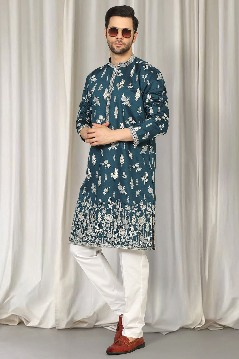 Upwan Embroidered Kurta Back Elastic Pants